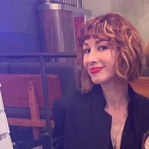 Meet your Posher, Amy